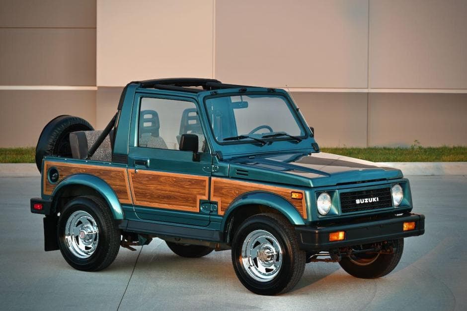 1989 Suzuki Samurai sold for $29,500