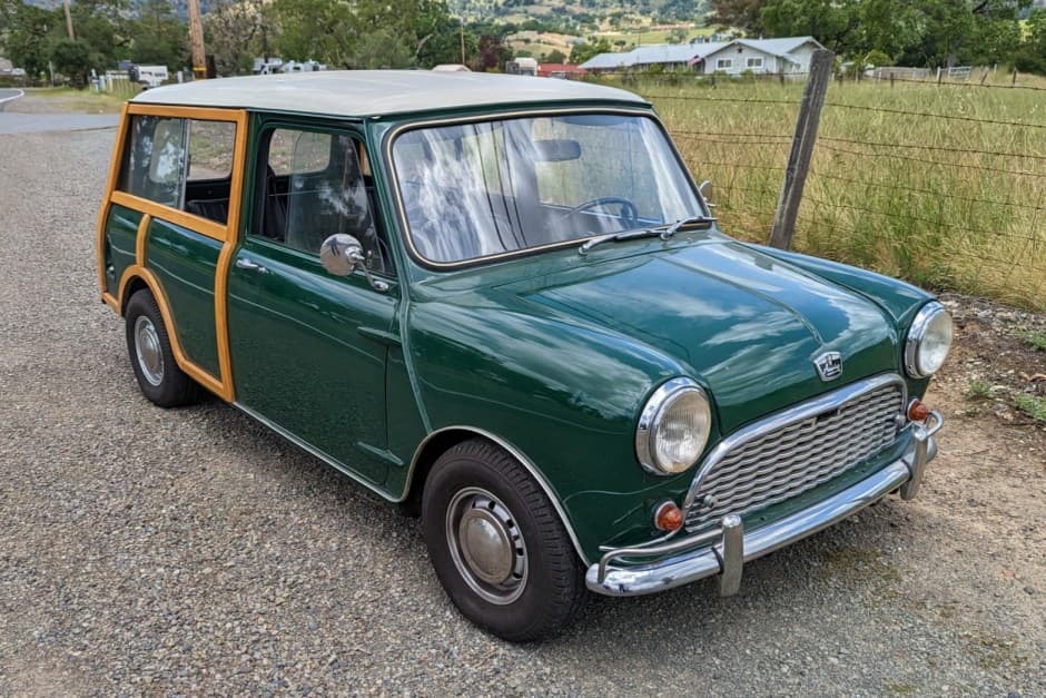 1967 Mini Mk I & Mk II sold for $18,250