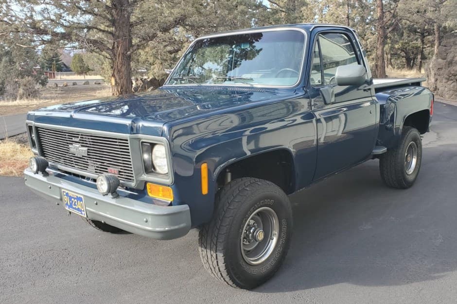 1974 Chevrolet C/K (1973-1991) sold for $22,500