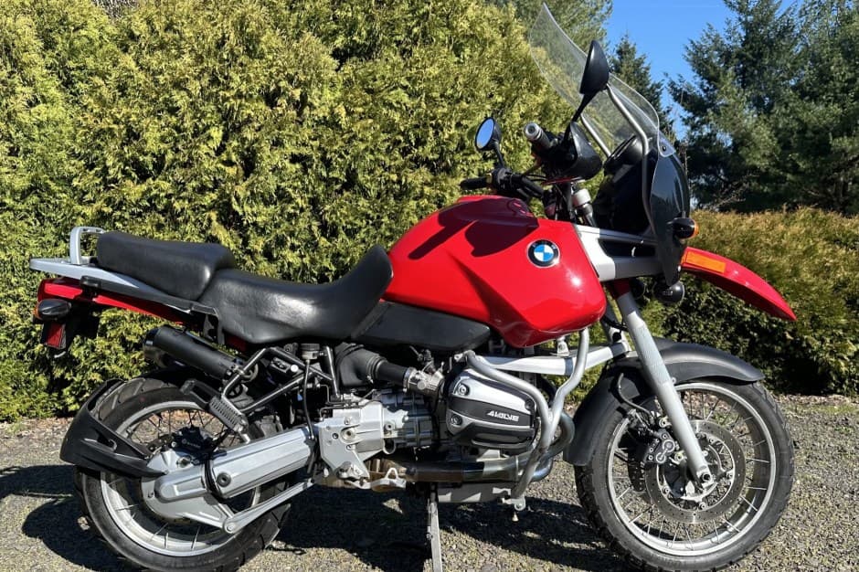 1995 BMW Motorcycles sold for $4,001