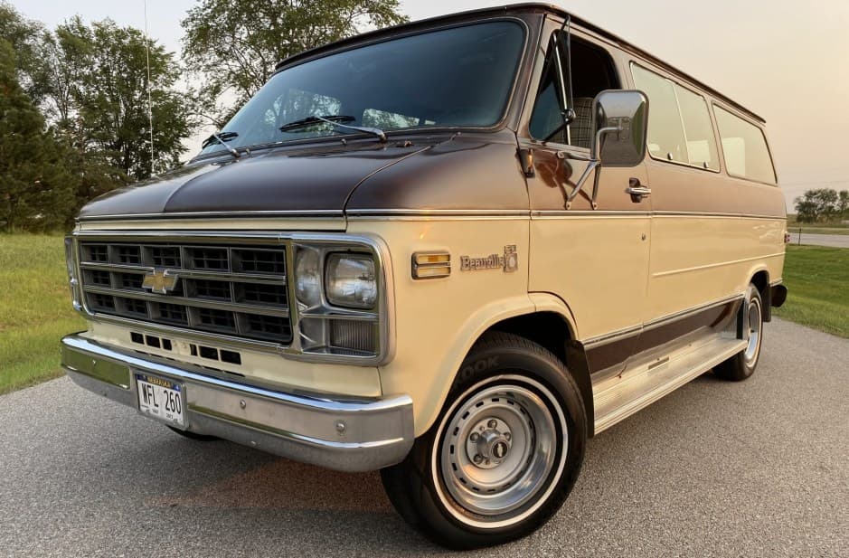 1979 Chevrolet G-Series Van sold for $10,000