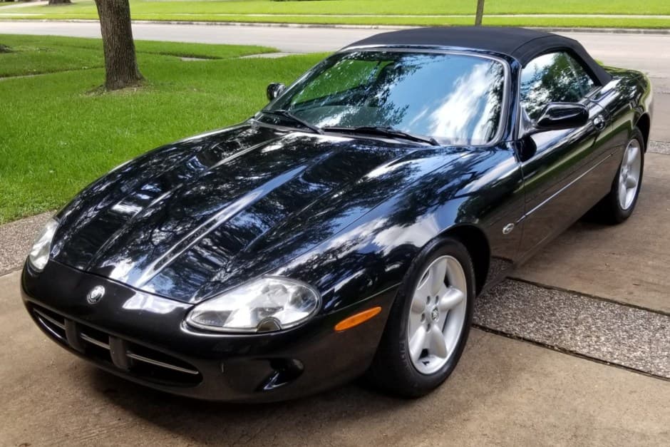 1999 Jaguar XK8 sold for $7,900
