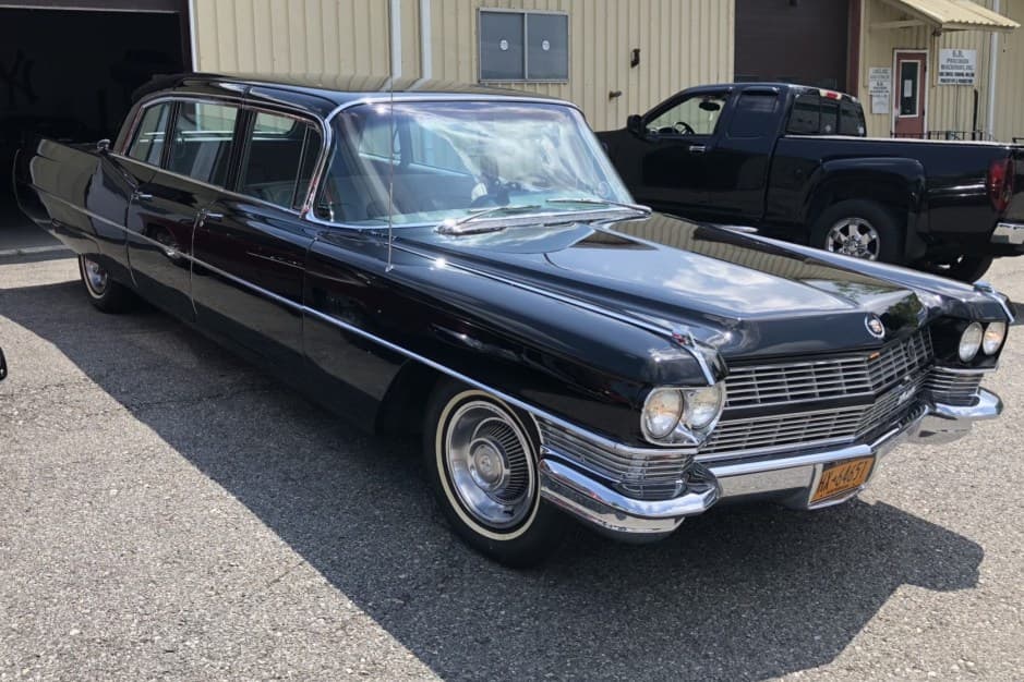 1964 Cadillac Series 75/Fleetwood sold for $24,000