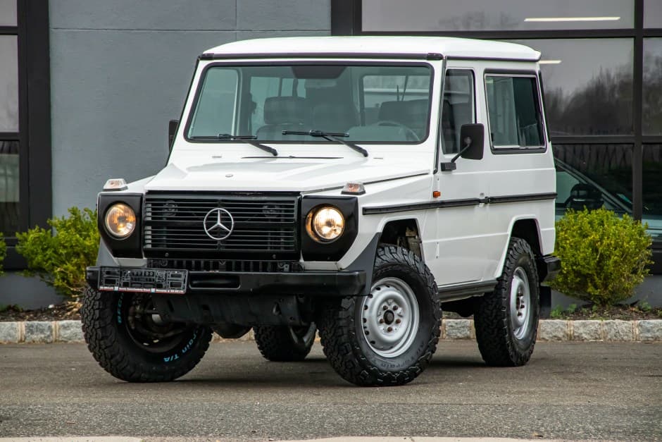 1996 Mercedes-Benz W461 G-Class sold for $23,500