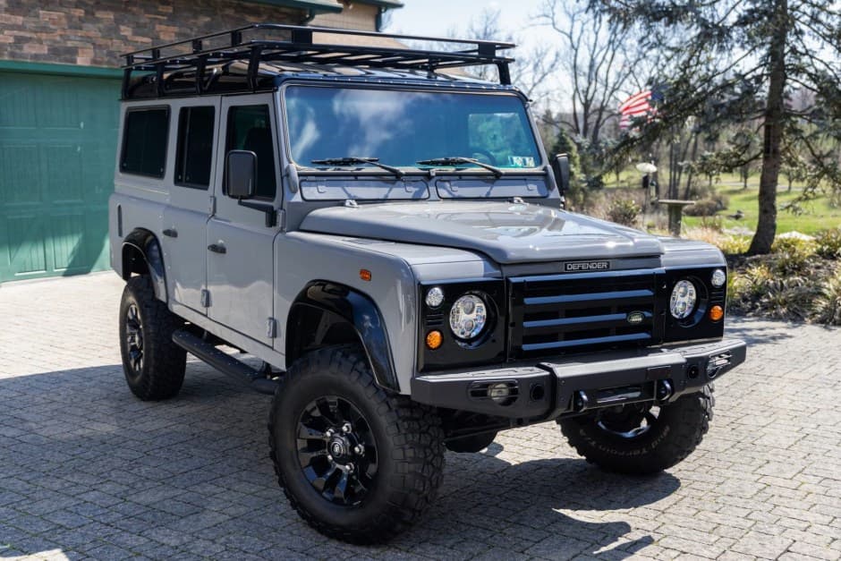 1993 Land Rover 110 / Defender 110 (Euro Spec) sold for $45,000