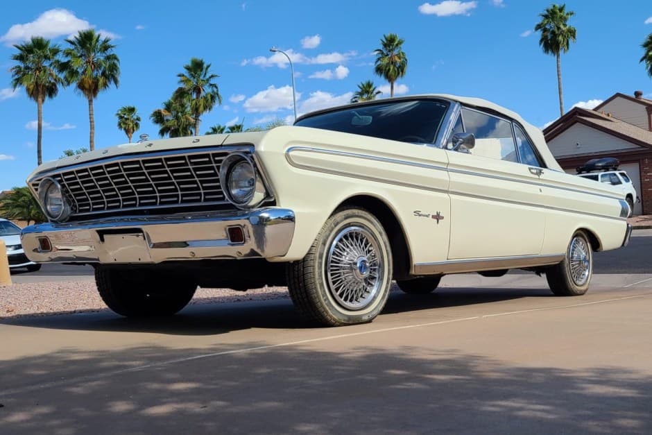 1964 Ford Falcon sold for $15,500
