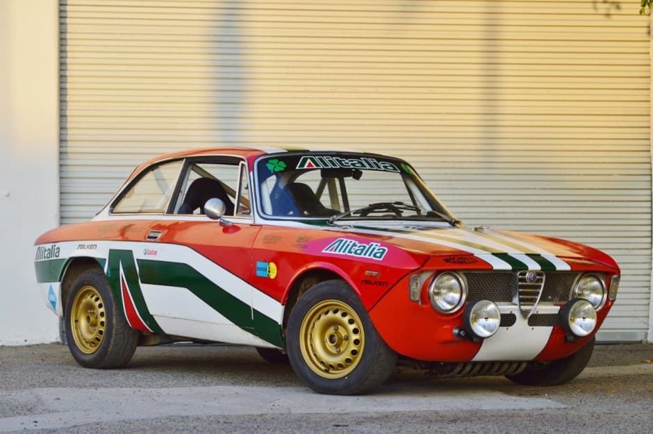 1970 Alfa Romeo 105/115 Series Coupe sold for $26,000