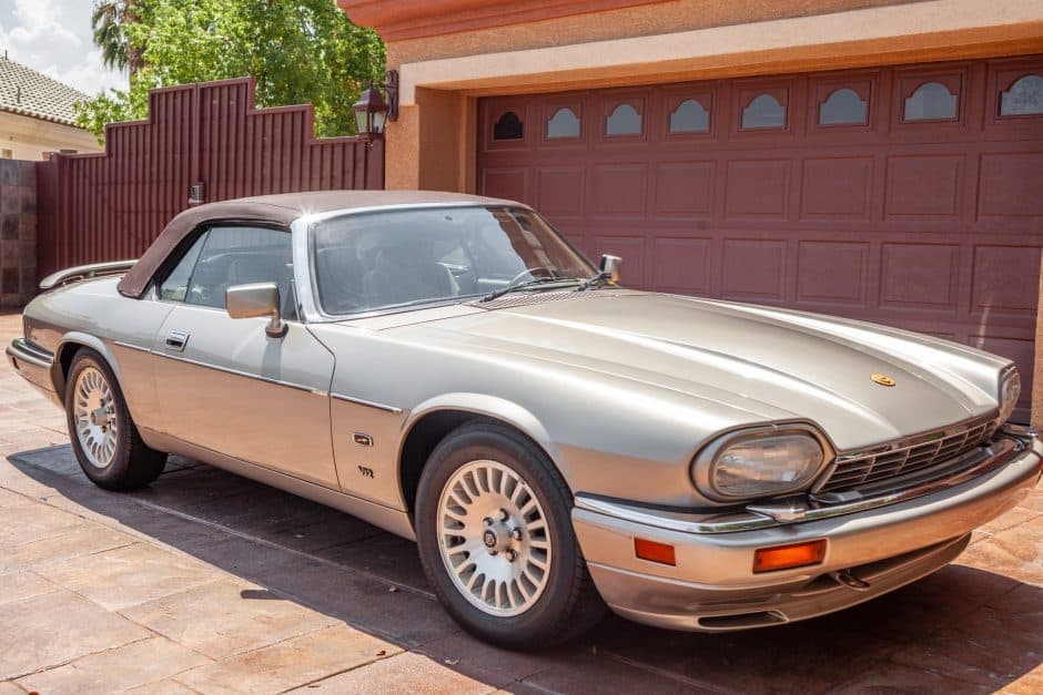 1995 Jaguar XJS sold for $16,250
