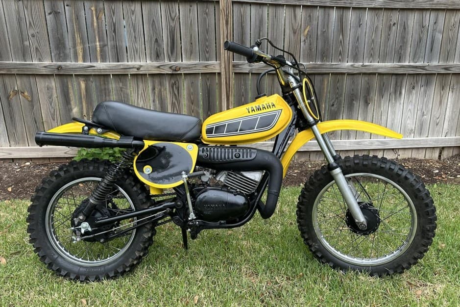 1977 Yamaha  sold for $2,225