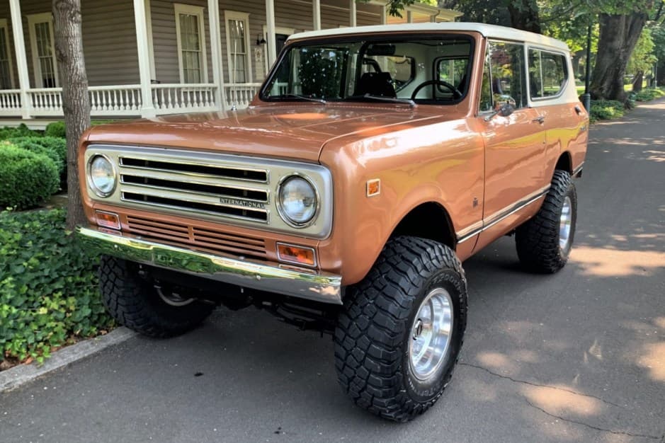 1972 International Harvester Scout sold for $48,250