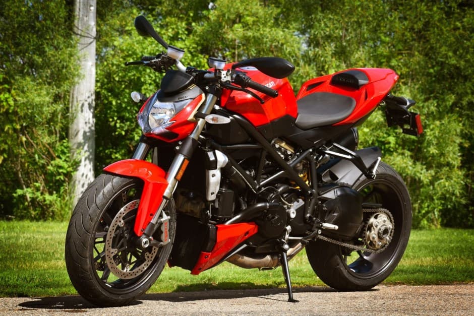2010 Ducati Streetfighter sold for $7,750