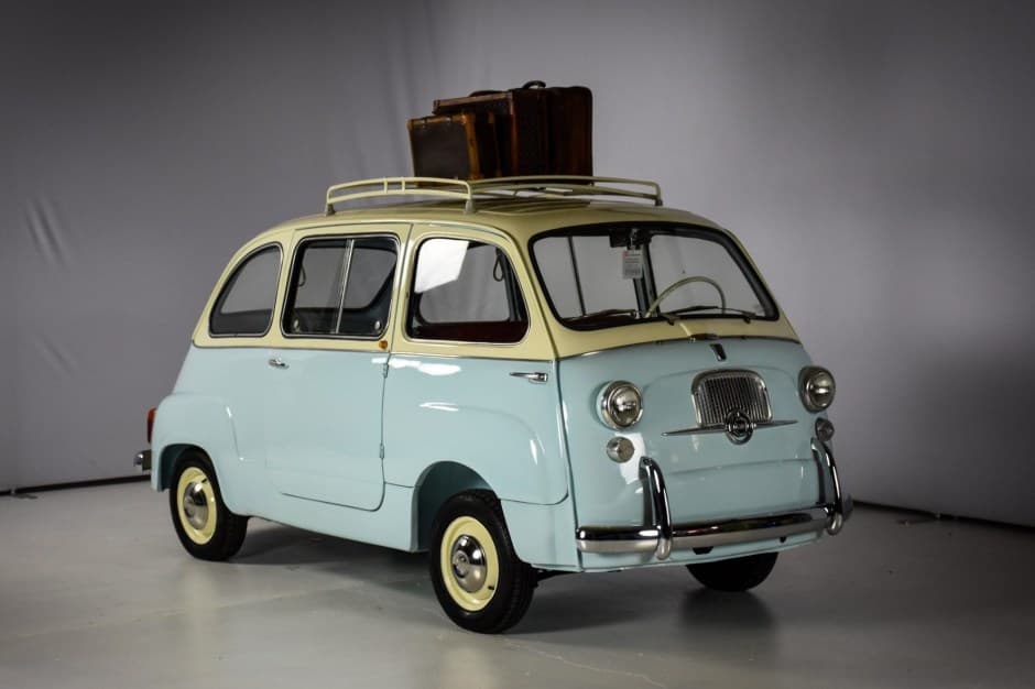 1966 Fiat 600 Multipla sold for $30,000