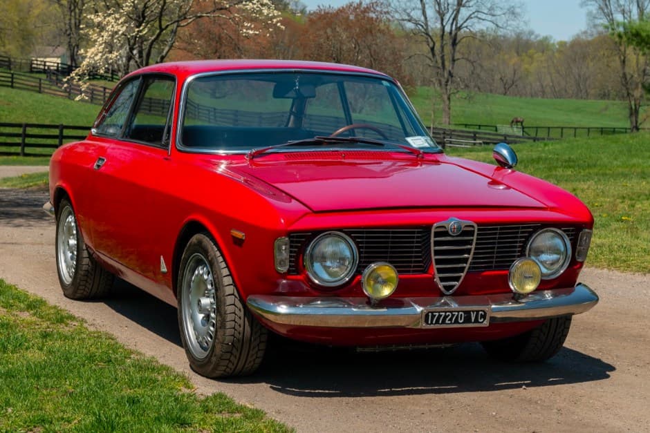1964 Alfa Romeo 105/115 Series Coupe sold for $50,000