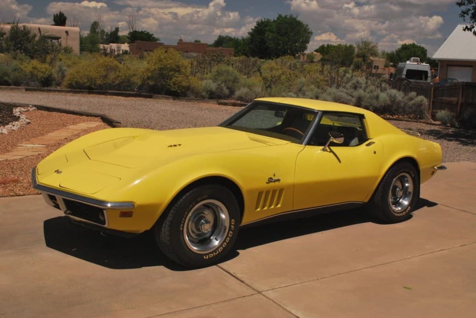 1969 Chevrolet Corvette C3 sold for $24,750