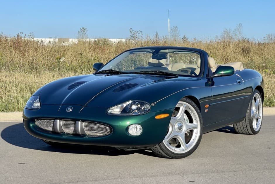 2003 Jaguar XKR sold for $28,000
