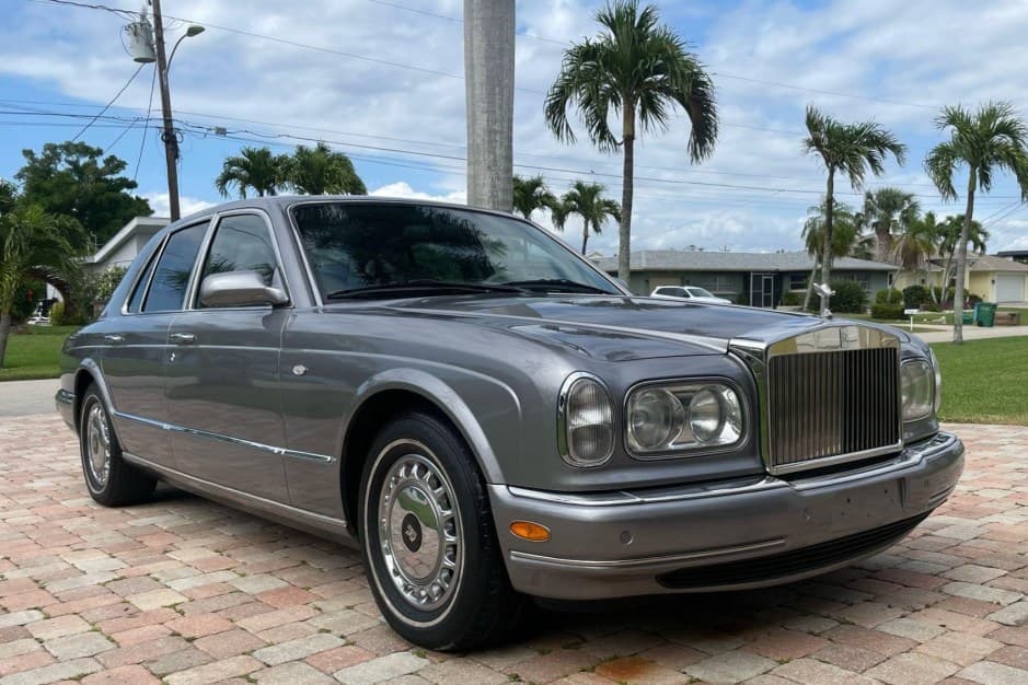 2000 Rolls-Royce Silver Seraph sold for $36,000