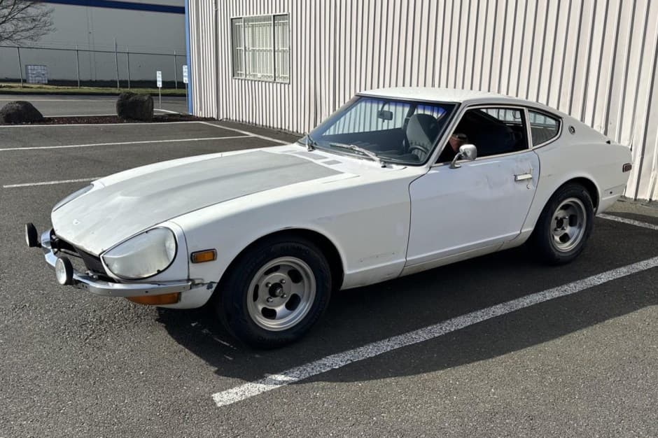 1973 Datsun 240Z sold for $6,800