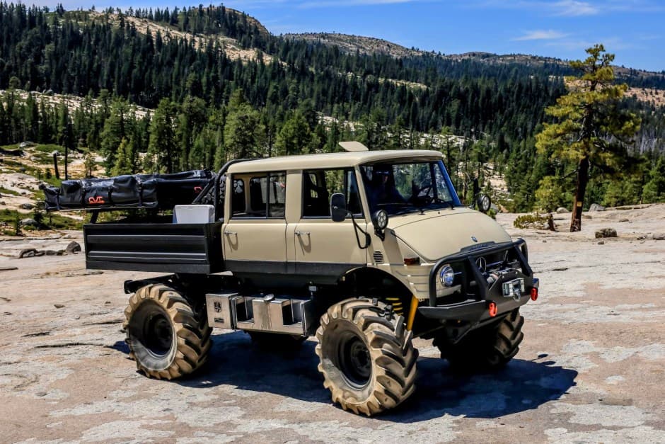 1976 Mercedes-Benz Unimog sold for $220,000