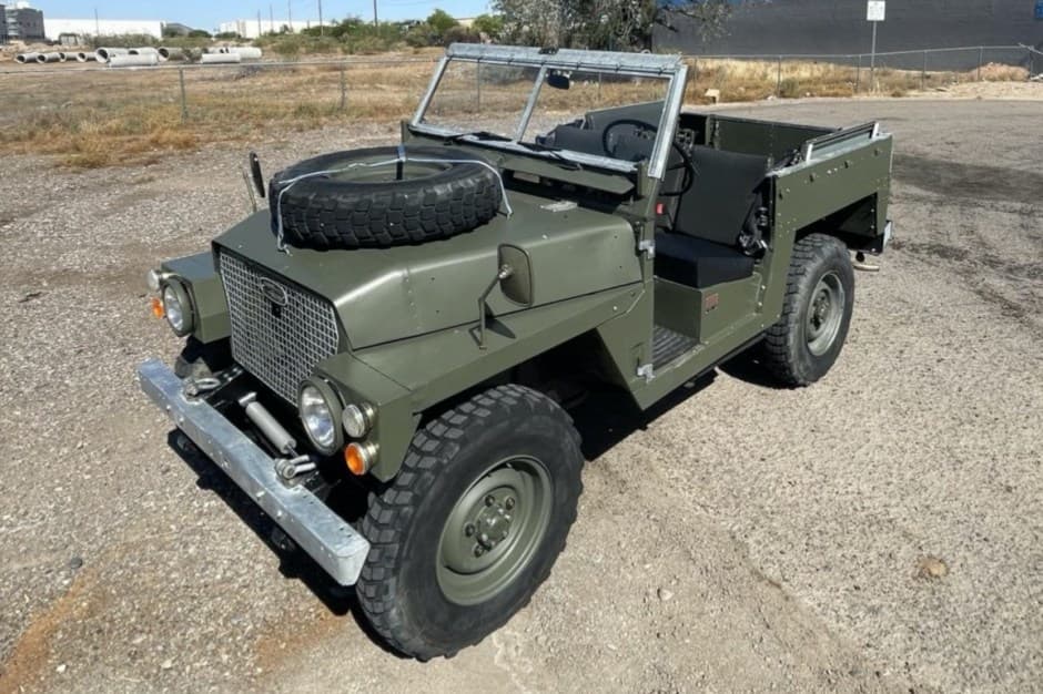 1980 Land Rover Series 88 sold for $18,888