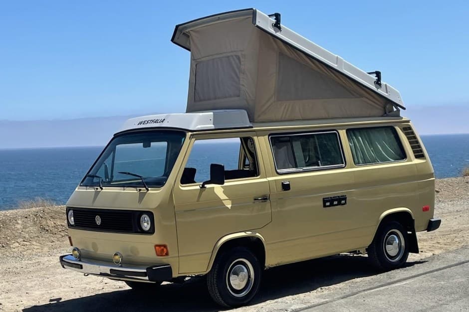 1980 Volkswagen Vanagon sold for $10,000