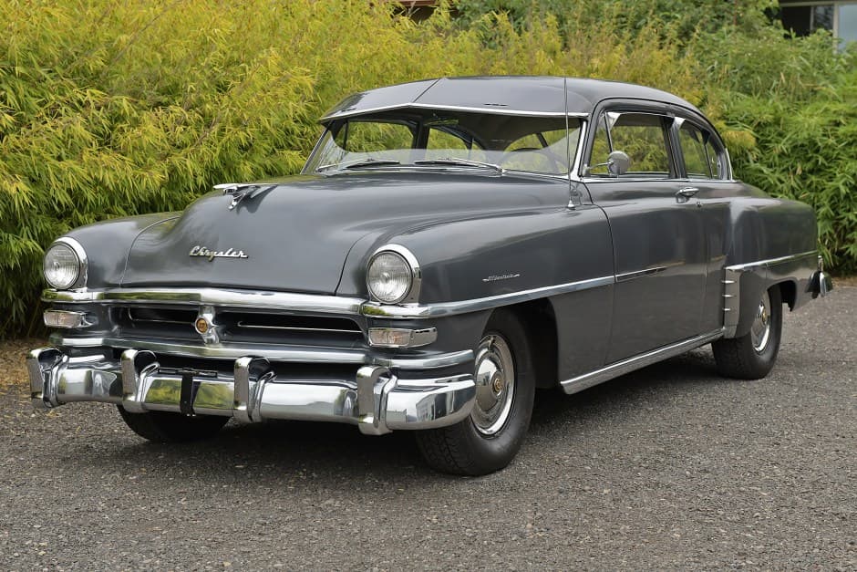 1953 Chrysler Windsor sold for $11,900
