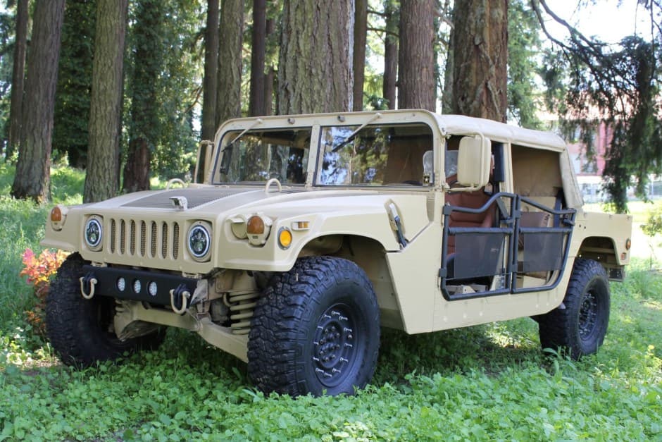 1991 Hummer HMMWV/Humvee sold for $25,150