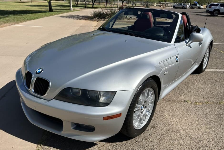 2002 BMW Z3 sold for $15,605