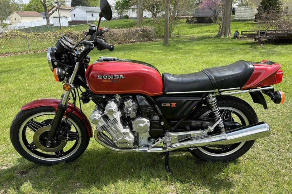 1980 Honda CBX sold for $14,318