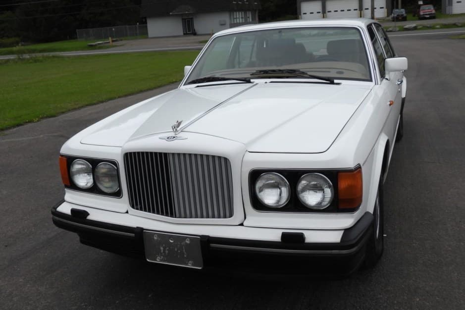 1994 Bentley SZ Saloon sold for $9,500
