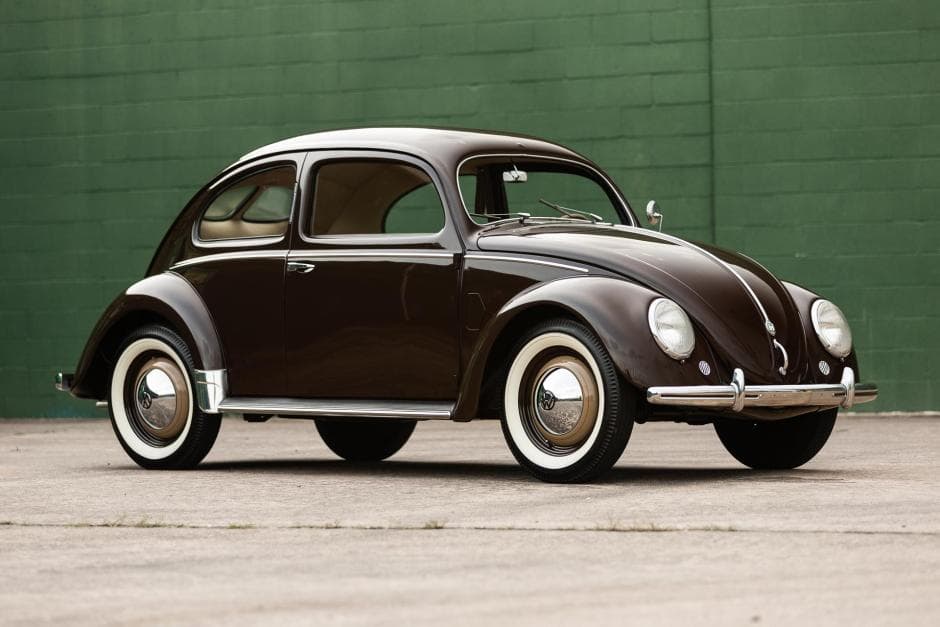 1951 Volkswagen Beetle (Split Window) sold for $66,500