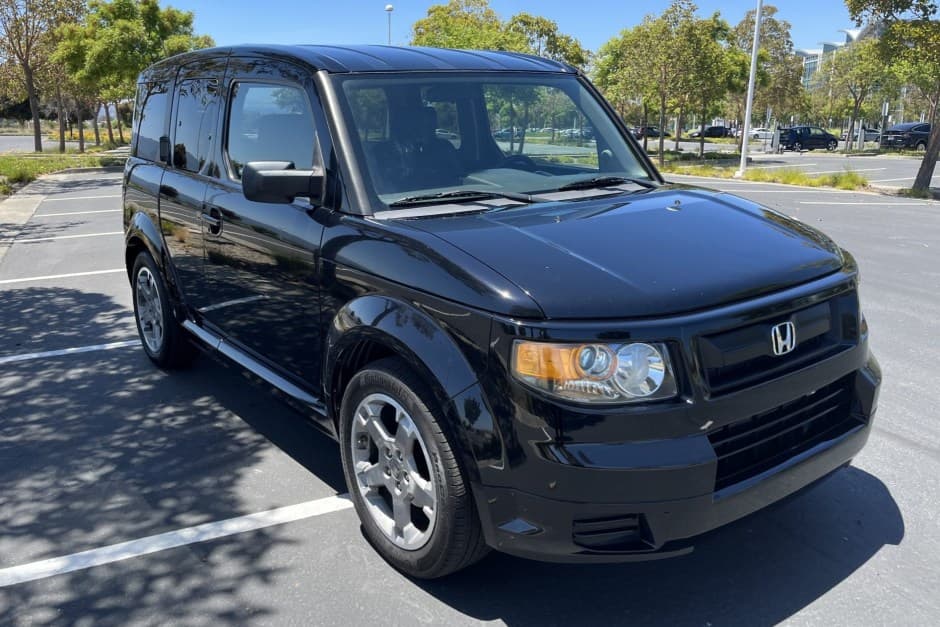 2008 Honda Element sold for $15,001