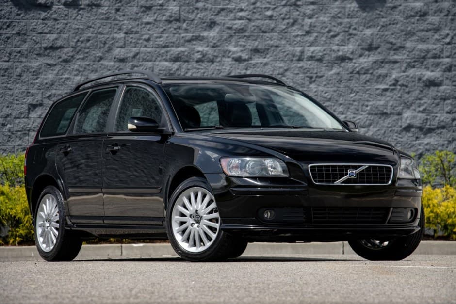 2006 Volvo  sold for $11,250