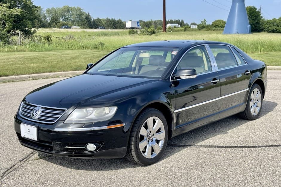 2004 Volkswagen Phaeton sold for $12,250