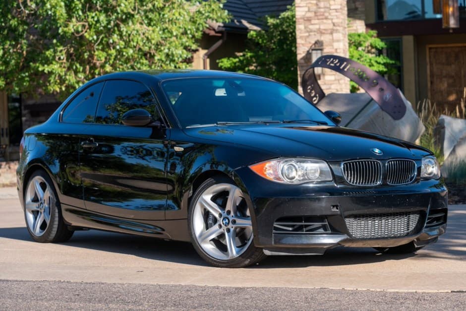 2008 BMW E82/E88 1-Series sold for $20,500