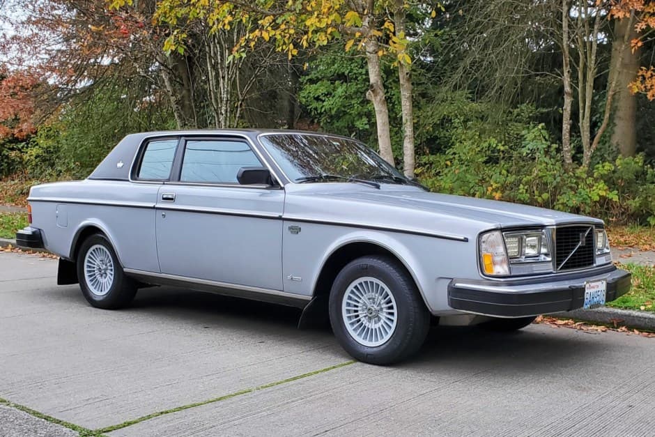 1979 Volvo 240 sold for $12,000