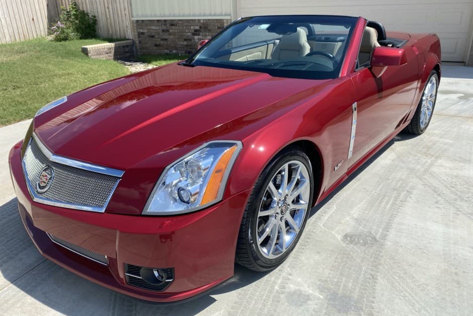 2009 Cadillac XLR sold for $60,000