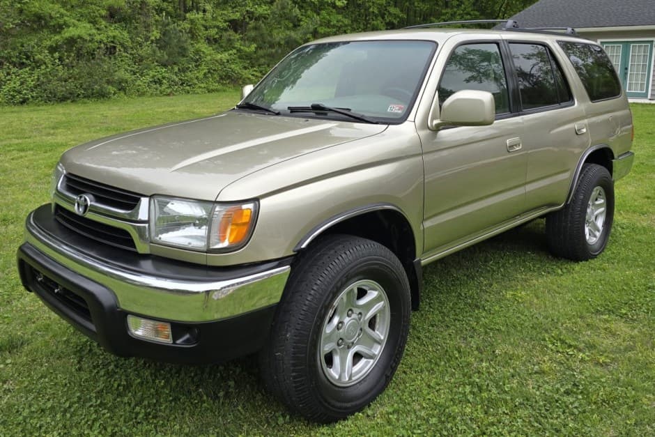 2002 Toyota 4Runner (N180) sold for $16,250