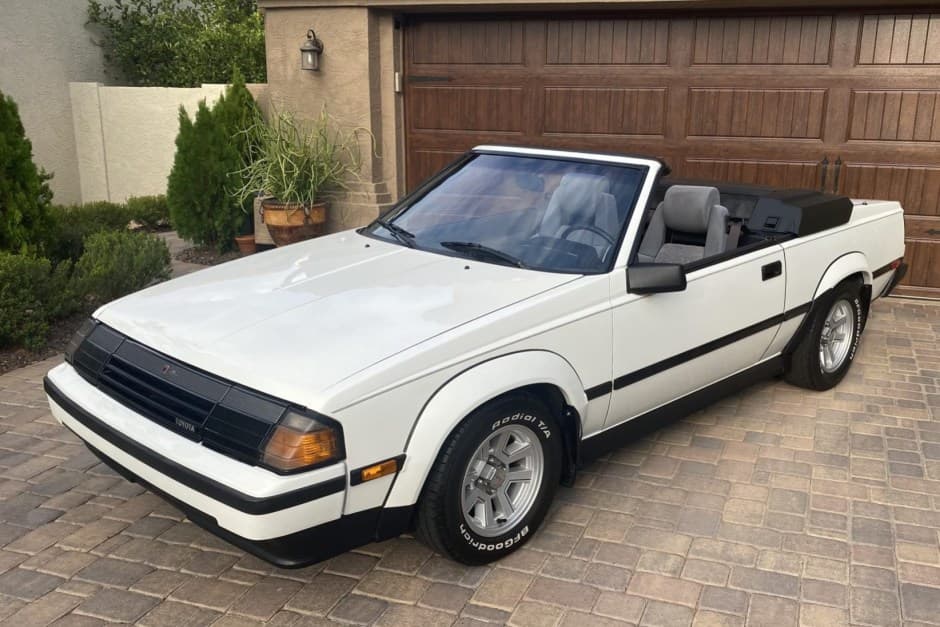 1985 Toyota Celica sold for $12,300