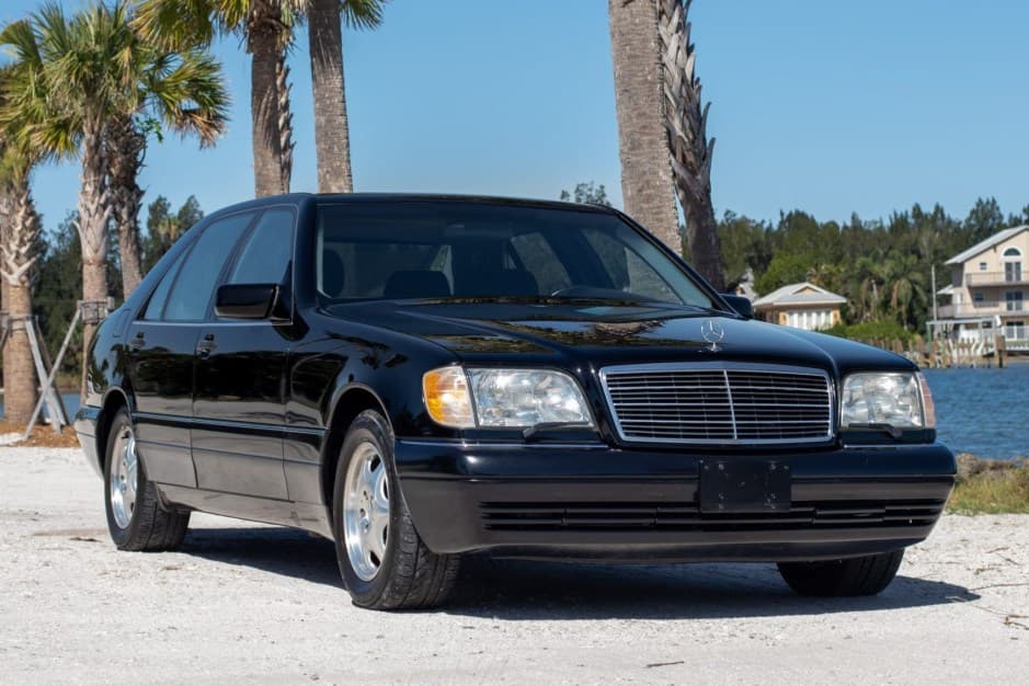 1998 Mercedes-Benz W140 S-Class sold for $8,100