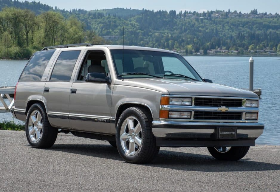 1998 Chevrolet Tahoe GMT400 sold for $43,000