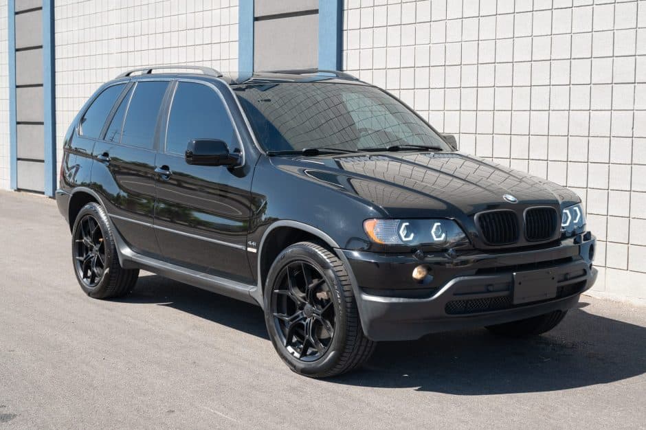 2002 BMW X5 sold for $10,500