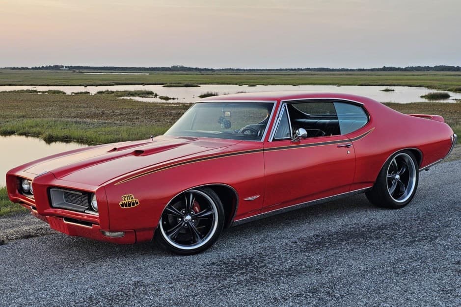 1968 Pontiac GTO sold for $25,750