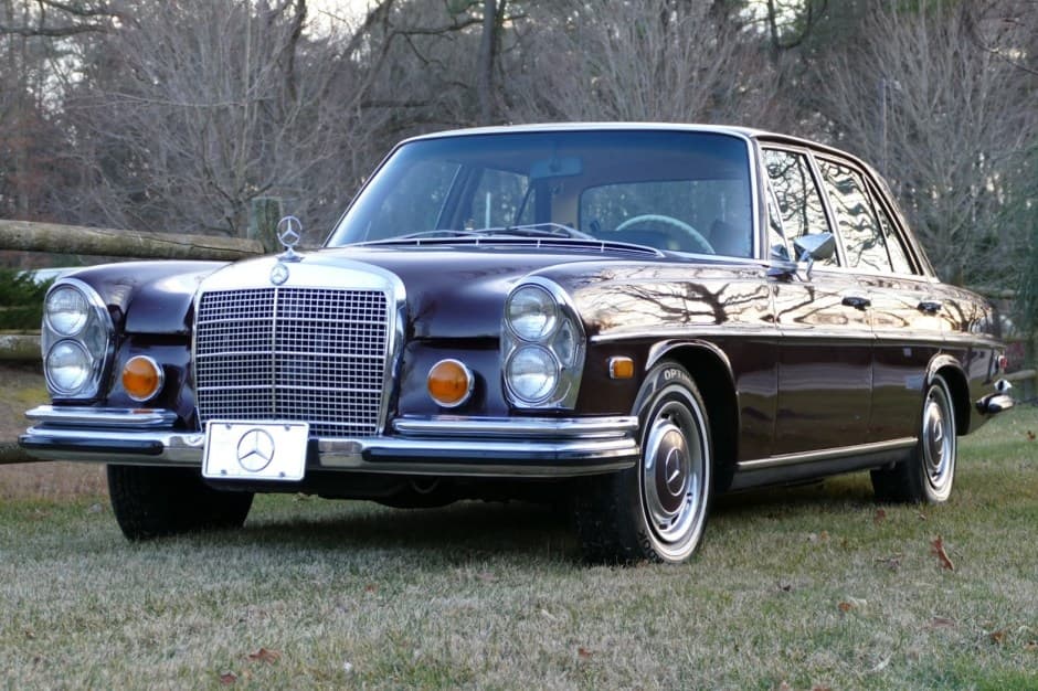 1971 Mercedes-Benz W108 & W109 sold for $10,250