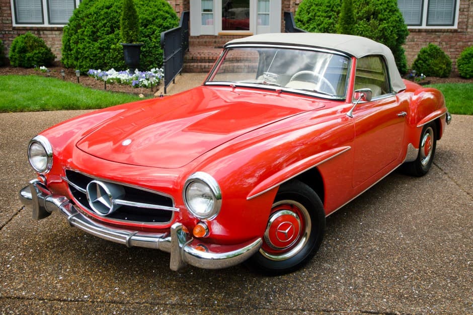 1962 Mercedes-Benz W110 sold for $80,500