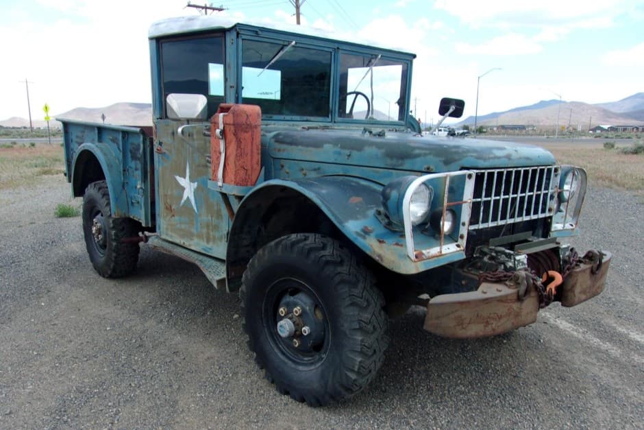 1952 Dodge Military Vehicles sold for $10,250