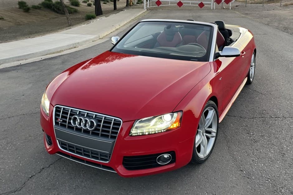 2011 Audi S5 sold for $27,200