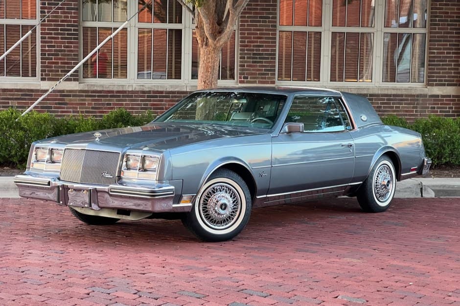 1985 Buick Riviera sold for $38,500