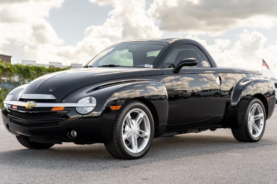2003 Chevrolet SSR sold for $32,000