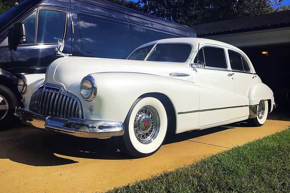 1946 Buick  sold for $11,000