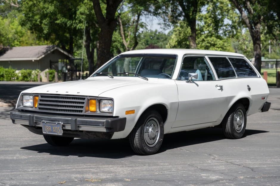 1979 Ford Pinto sold for $9,100